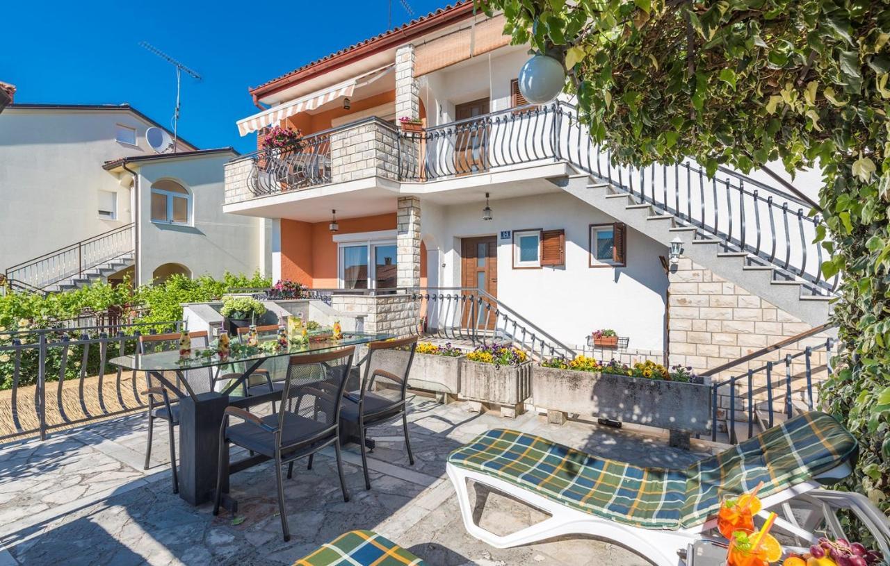Apartments Loredana Poreč Zewnętrze zdjęcie