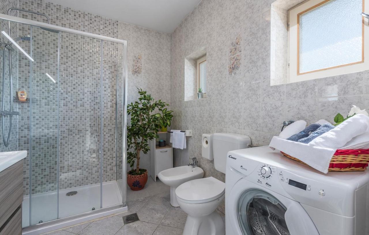 Apartments Loredana Poreč Zewnętrze zdjęcie